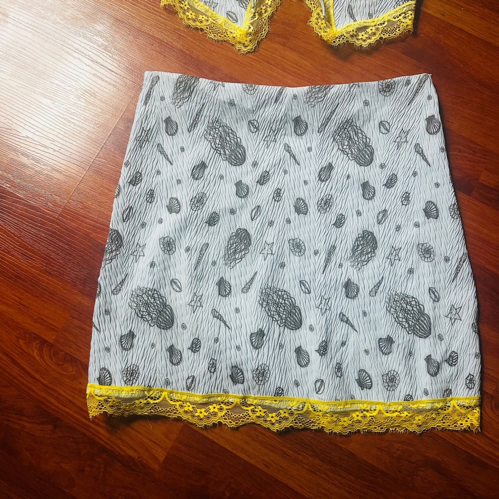 Cider Coastal Seashell Lace Trim Cami Top Mini Skirt 2 Piece Set - Picture 7 of 8